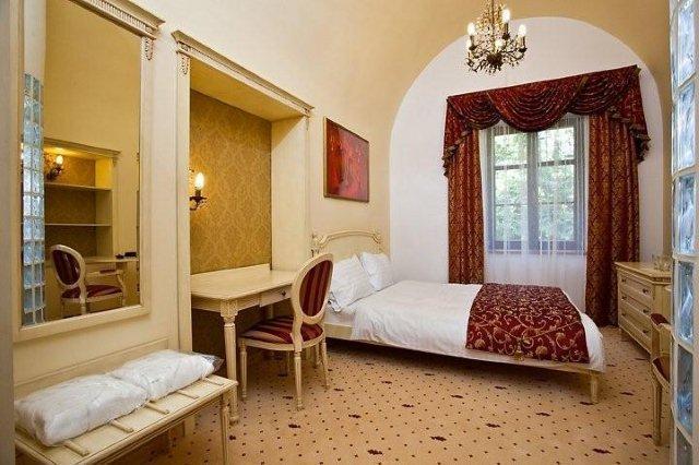 Dwor Debowiec I Phòng bức ảnh